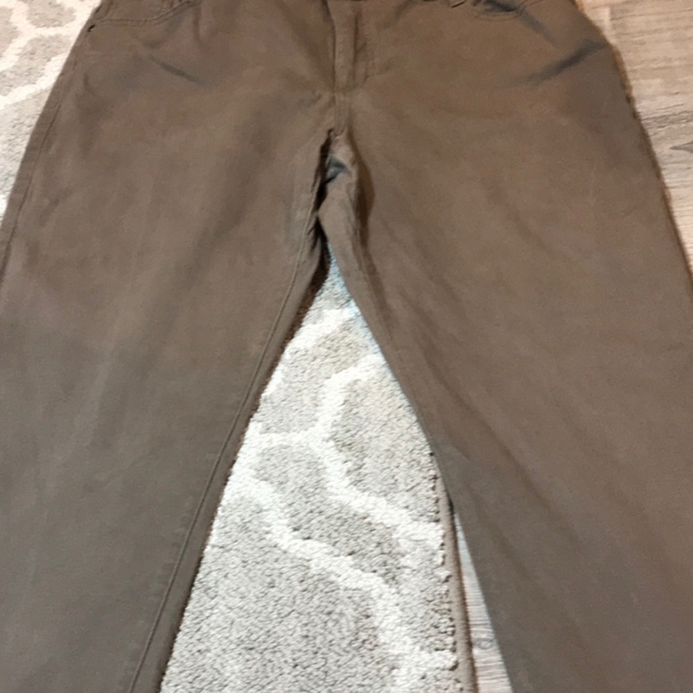 Bandolino~Amy Style Pants~🤎 - Picture 7 of 9